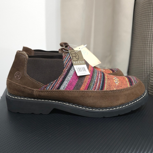 ROPER Isabel Genuine Suede Aztec Fashion Ankle Boots. Nwt, Size 10 - Picture 1 of 7